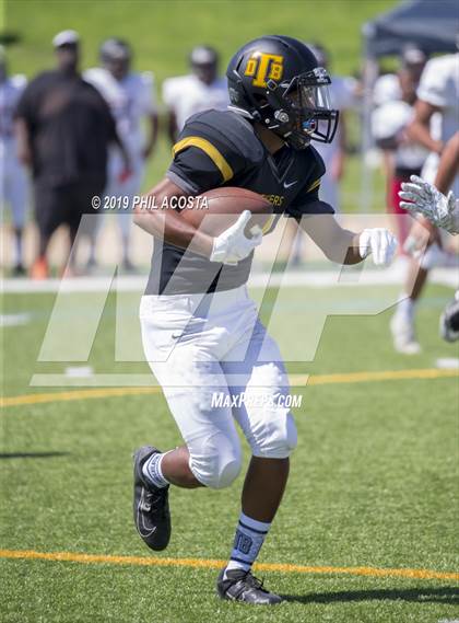 Thumbnail 1 in Bosco Tech vs Riverside Prep photogallery.