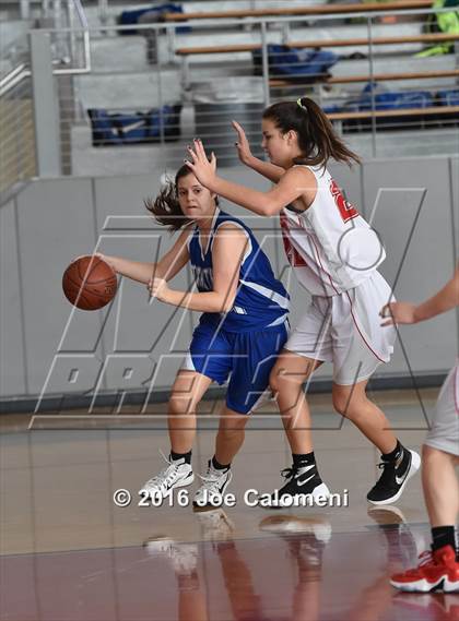 Thumbnail 2 in Lee [Robert E.] vs MacArthur [Douglas] (Littleton Gym) photogallery.