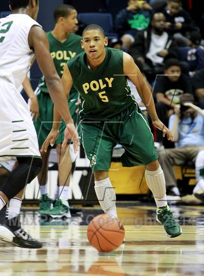 Thumbnail 2 in De La Salle vs. Long Beach Poly (MaxPreps MLK Classic) photogallery.