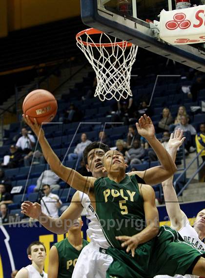 Thumbnail 3 in De La Salle vs. Long Beach Poly (MaxPreps MLK Classic) photogallery.