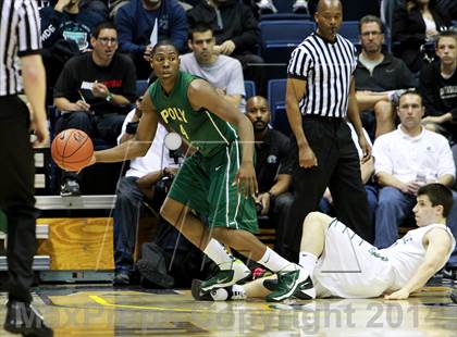 Thumbnail 2 in De La Salle vs. Long Beach Poly (MaxPreps MLK Classic) photogallery.