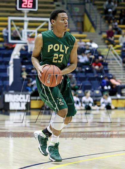 Thumbnail 3 in De La Salle vs. Long Beach Poly (MaxPreps MLK Classic) photogallery.