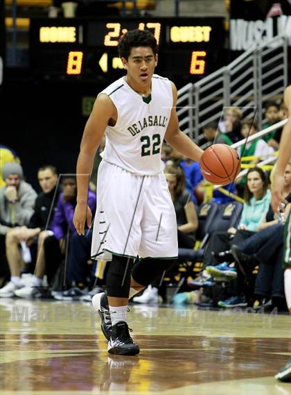 Thumbnail 2 in De La Salle vs. Long Beach Poly (MaxPreps MLK Classic) photogallery.