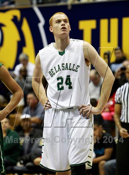 Thumbnail 3 in De La Salle vs. Long Beach Poly (MaxPreps MLK Classic) photogallery.