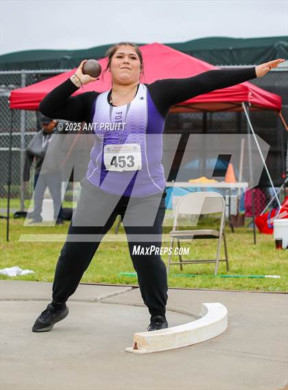 Thumbnail 2 in Bryan Bradley Viking Track Classic (Shot Put) photogallery.