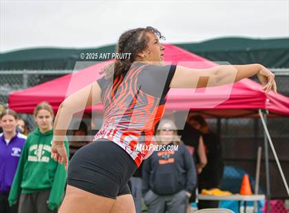 Thumbnail 2 in Bryan Bradley Viking Track Classic (Shot Put) photogallery.