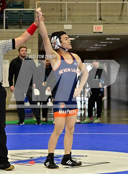 Thumbnail 3 in UIL District 9-6A Championships photogallery.