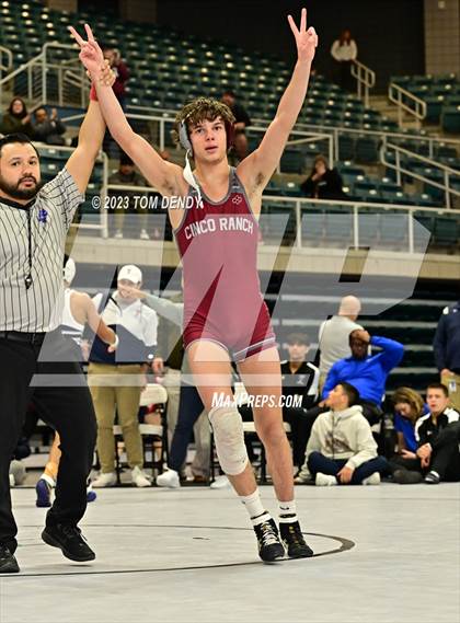 Thumbnail 1 in UIL District 9-6A Championships photogallery.
