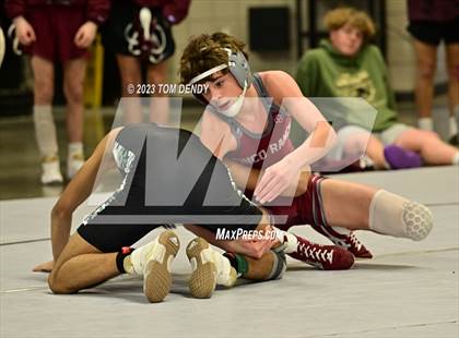 Thumbnail 1 in UIL District 9-6A Championships photogallery.