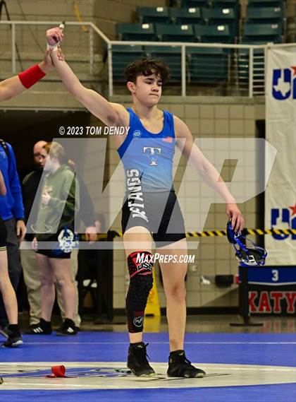 Thumbnail 1 in UIL District 9-6A Championships photogallery.