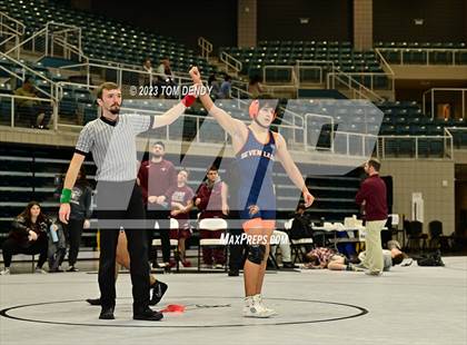 Thumbnail 3 in UIL District 9-6A Championships photogallery.
