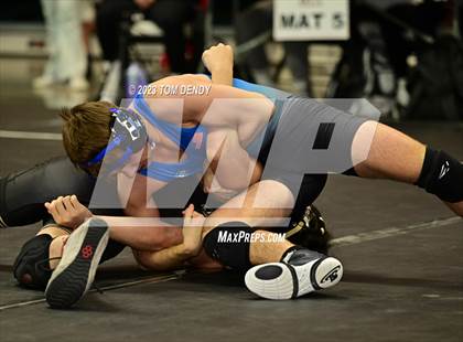 Thumbnail 1 in UIL District 9-6A Championships photogallery.