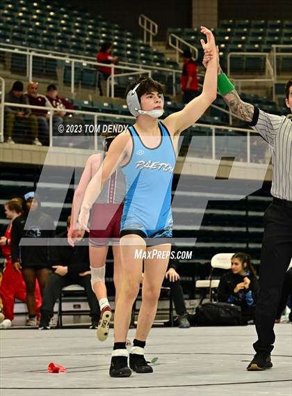 Thumbnail 2 in UIL District 9-6A Championships photogallery.