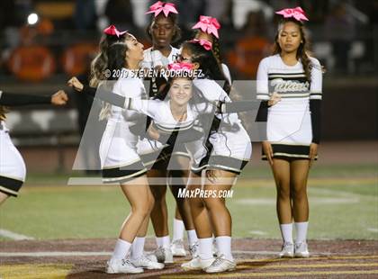 Thumbnail 2 in Chavez @ Edison photogallery.