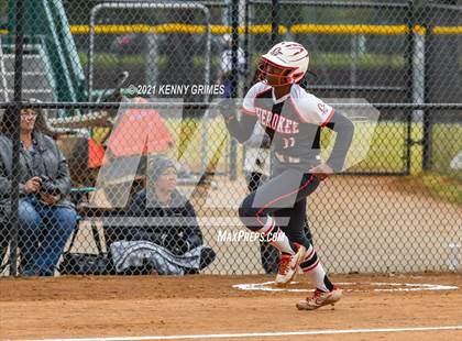 Thumbnail 3 in Cherokee vs. Mill Creek photogallery.