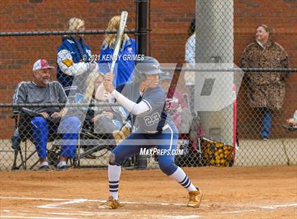 Thumbnail 1 in Cherokee vs. Mill Creek photogallery.