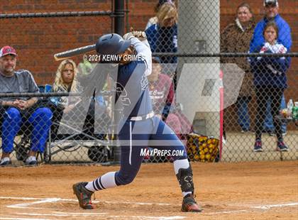 Thumbnail 2 in Cherokee vs. Mill Creek photogallery.