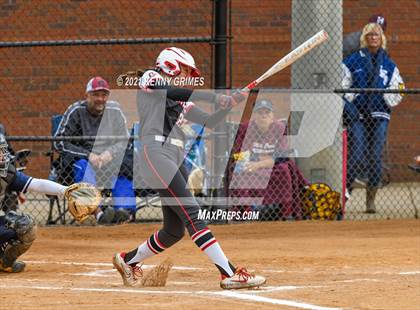 Thumbnail 2 in Cherokee vs. Mill Creek photogallery.