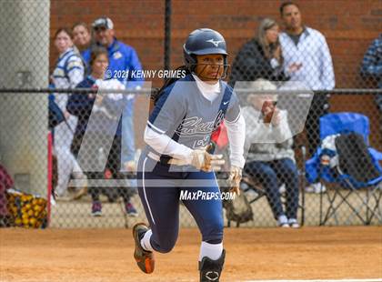 Thumbnail 2 in Cherokee vs. Mill Creek photogallery.