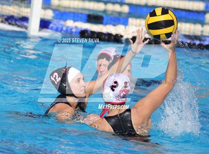 Thumbnail 3 in La Jolla Varsity vs. Alumni (Girls) photogallery.