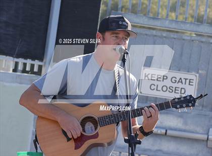 Thumbnail 2 in La Jolla Varsity vs. Alumni (Girls) photogallery.