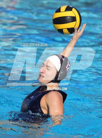 Thumbnail 3 in La Jolla Varsity vs. Alumni (Girls) photogallery.