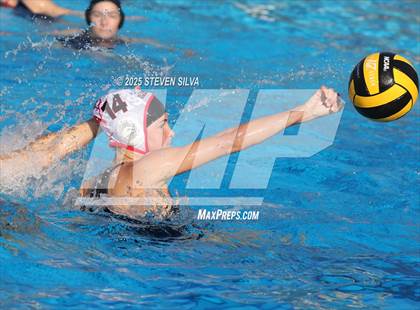 Thumbnail 3 in La Jolla Varsity vs. Alumni (Girls) photogallery.