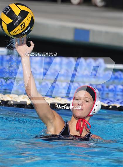 Thumbnail 3 in La Jolla Varsity vs. Alumni (Girls) photogallery.