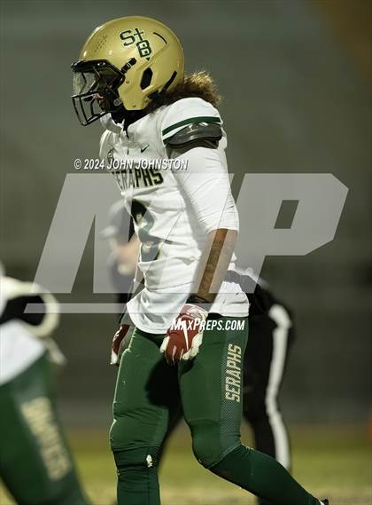Thumbnail 2 in St. Bonaventure vs. Apple Valley (CIF SS D4 Semifinal) photogallery.
