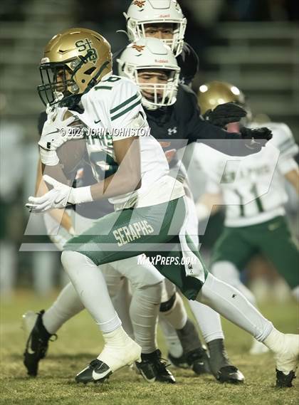 Thumbnail 2 in St. Bonaventure vs. Apple Valley (CIF SS D4 Semifinal) photogallery.