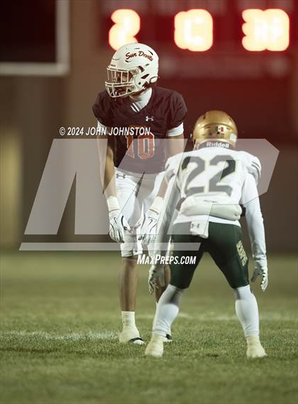 Thumbnail 3 in St. Bonaventure vs. Apple Valley (CIF SS D4 Semifinal) photogallery.