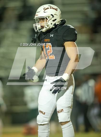 Thumbnail 3 in St. Bonaventure vs. Apple Valley (CIF SS D4 Semifinal) photogallery.