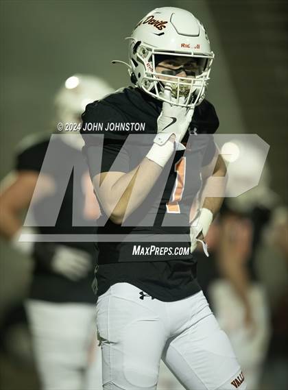 Thumbnail 1 in St. Bonaventure vs. Apple Valley (CIF SS D4 Semifinal) photogallery.
