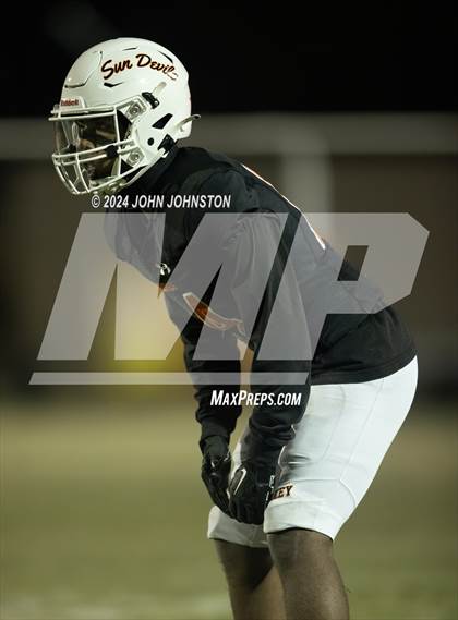 Thumbnail 2 in St. Bonaventure vs. Apple Valley (CIF SS D4 Semifinal) photogallery.