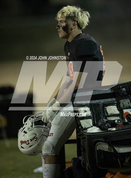 Thumbnail 2 in St. Bonaventure vs. Apple Valley (CIF SS D4 Semifinal) photogallery.