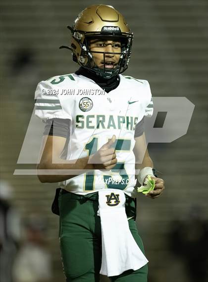 Thumbnail 2 in St. Bonaventure vs. Apple Valley (CIF SS D4 Semifinal) photogallery.