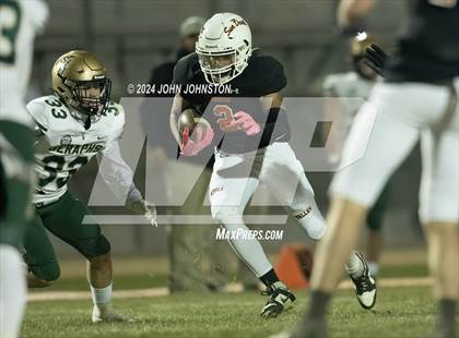Thumbnail 3 in St. Bonaventure vs. Apple Valley (CIF SS D4 Semifinal) photogallery.