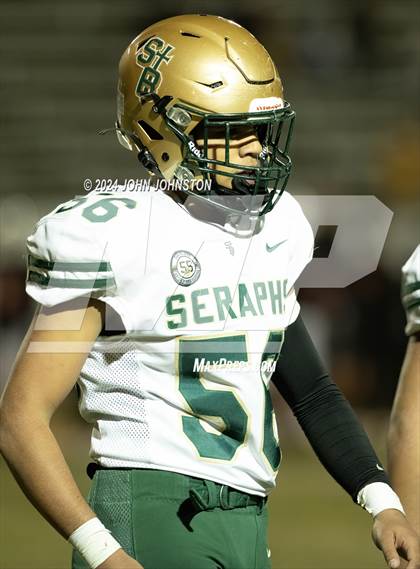 Thumbnail 3 in St. Bonaventure vs. Apple Valley (CIF SS D4 Semifinal) photogallery.