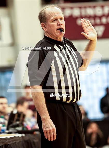 Thumbnail 1 in Harvard-Westlake vs. McEachern (Spalding Hoophall Classic) photogallery.