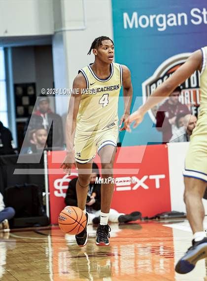Thumbnail 2 in Harvard-Westlake vs. McEachern (Spalding Hoophall Classic) photogallery.
