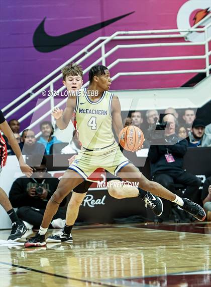 Thumbnail 3 in Harvard-Westlake vs. McEachern (Spalding Hoophall Classic) photogallery.