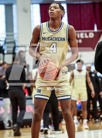 Thumbnail 2 in Harvard-Westlake vs. McEachern (Spalding Hoophall Classic) photogallery.