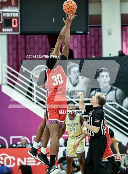 Thumbnail 1 in Harvard-Westlake vs. McEachern (Spalding Hoophall Classic) photogallery.