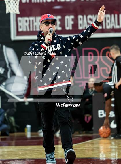 Thumbnail 3 in Harvard-Westlake vs. McEachern (Spalding Hoophall Classic) photogallery.