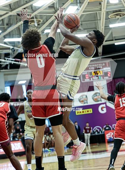 Thumbnail 3 in Harvard-Westlake vs. McEachern (Spalding Hoophall Classic) photogallery.