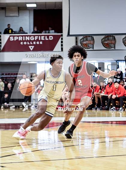 Thumbnail 3 in Harvard-Westlake vs. McEachern (Spalding Hoophall Classic) photogallery.