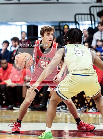 Thumbnail 2 in Harvard-Westlake vs. McEachern (Spalding Hoophall Classic) photogallery.