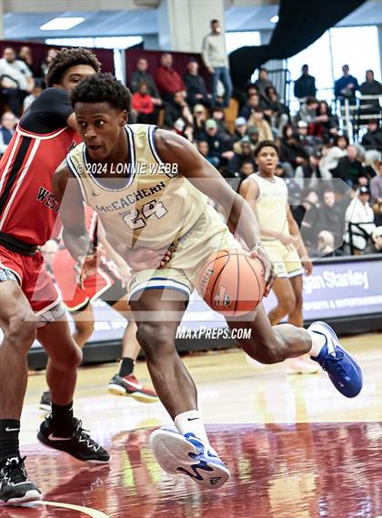 Thumbnail 2 in Harvard-Westlake vs. McEachern (Spalding Hoophall Classic) photogallery.