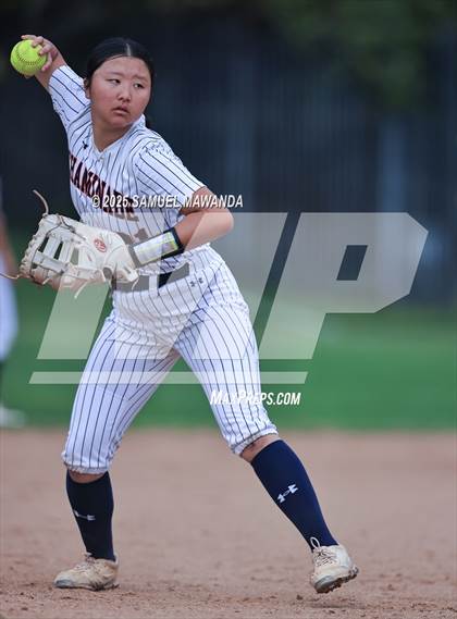 Thumbnail 1 in   Hart @ Chaminade photogallery.