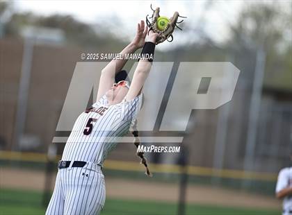 Thumbnail 3 in   Hart @ Chaminade photogallery.